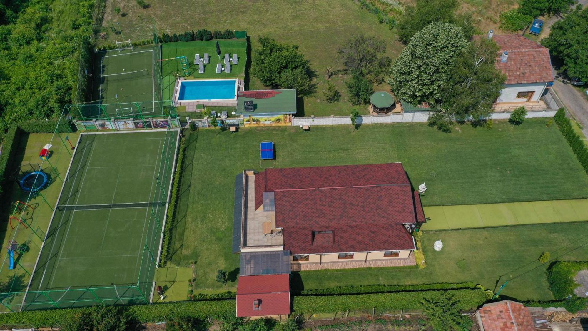 Guest House Erida Trastenik Екстер'єр фото